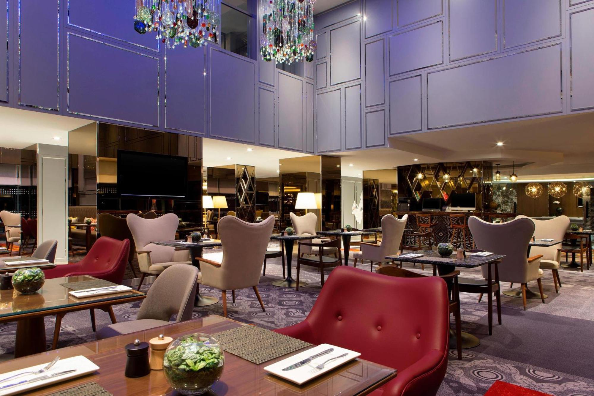 Le Meridien Kuala Lumpur Exterior photo The Lounge at the InterContinental London The O2