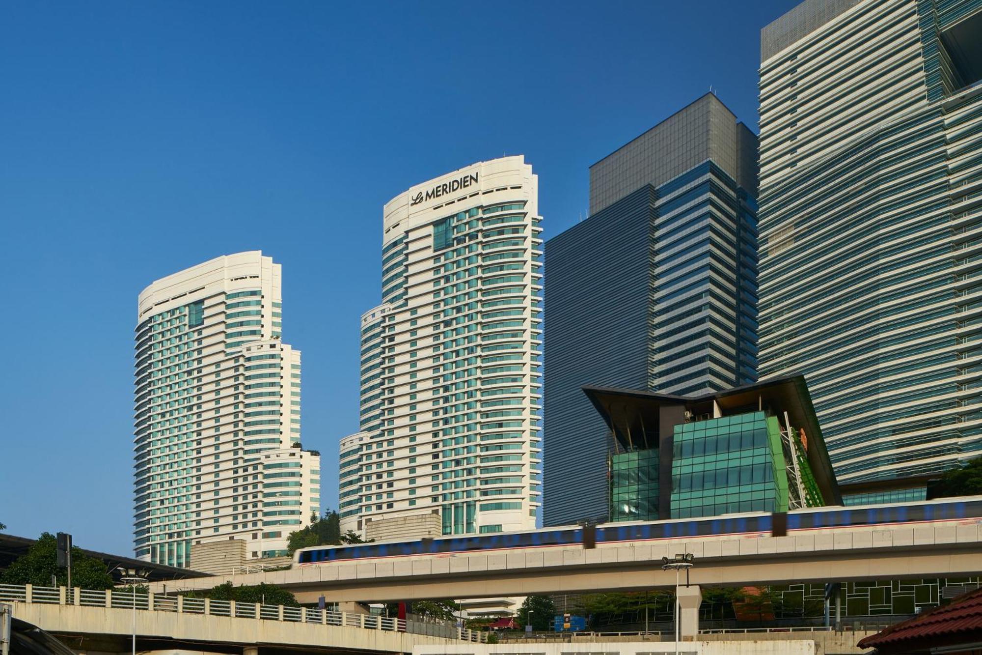 Le Meridien Kuala Lumpur Exterior photo Marina Bay Sands